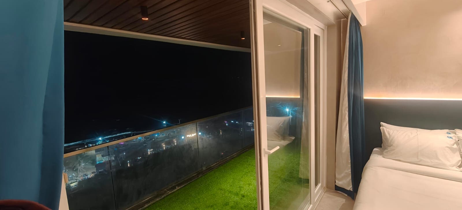 Sea view suite room at Hotel Ocean Blue Vizag