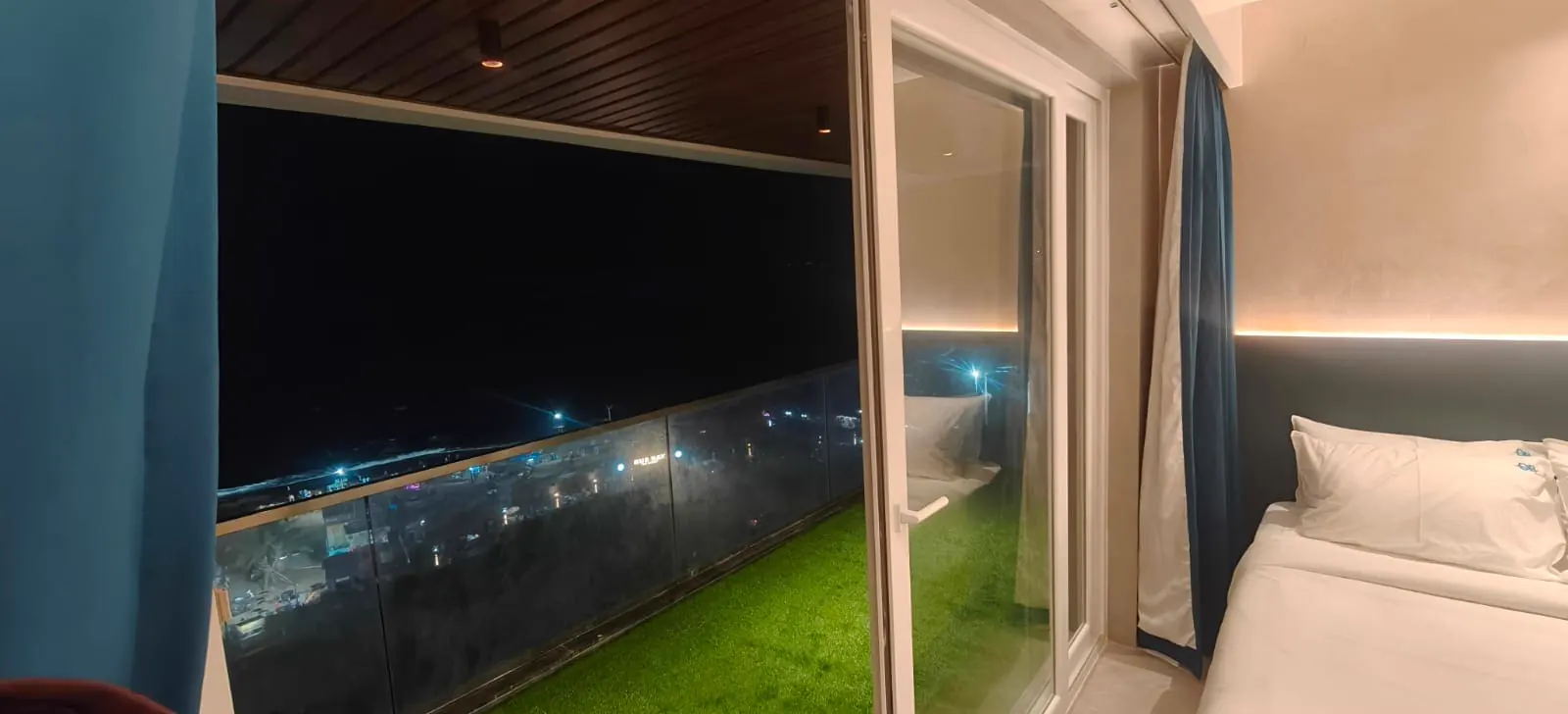 Sea view suite room at Hotel Ocean Blue Vizag